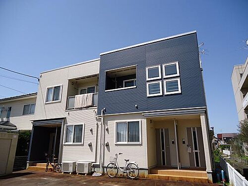 新潟県三条市北入蔵２丁目 賃貸アパート