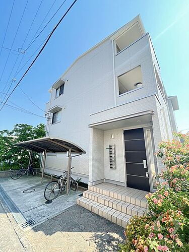 大阪府堺市堺区文珠橋通 3階建