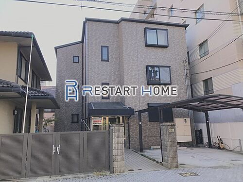 兵庫県神戸市兵庫区松本通４丁目 3階建