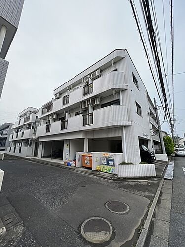 東京都八王子市東中野 3階建