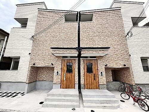 大阪府寝屋川市石津元町 築3年4ヶ月 2階建