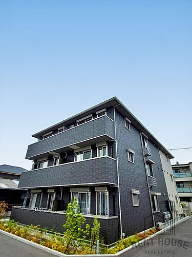 大阪府泉大津市式内町 3階建 築2年7ヶ月
