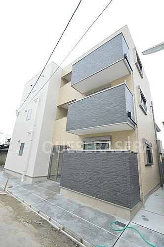 大阪府大阪市鶴見区鶴見３丁目 3階建 築8年9ヶ月