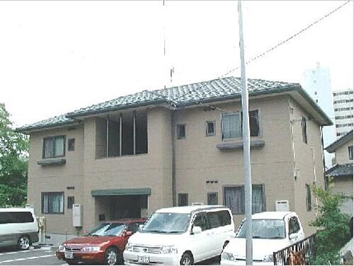 プープリエＣ 2階建
