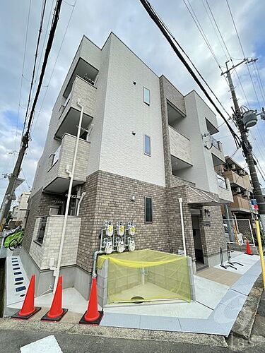兵庫県尼崎市南武庫之荘２丁目 3階建 築4年