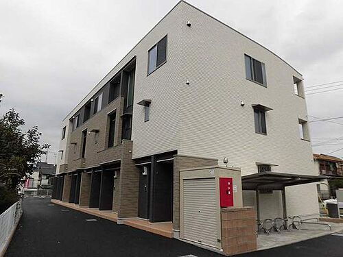 神奈川県相模原市南区磯部 3階建 築8年11ヶ月