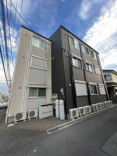 神奈川県大和市上草柳３丁目 3階建