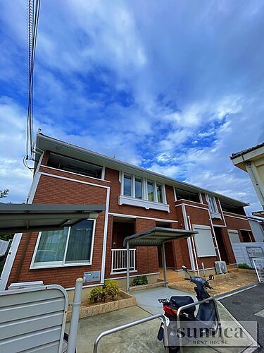 大阪府泉南市信達市場 2階建