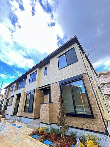 大阪府泉佐野市羽倉崎上町３丁目 2階建 