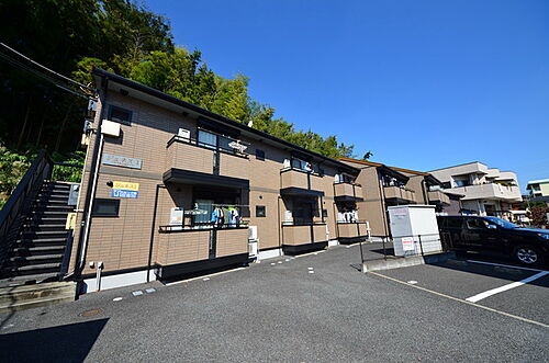 東京都八王子市上柚木 2階建