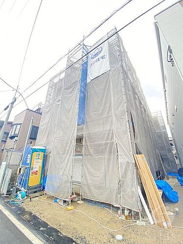 大阪府高石市千代田１丁目 築3年2ヶ月 3階建