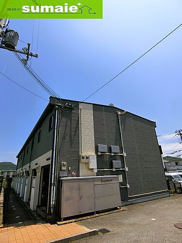 和歌山県和歌山市津秦 2階建