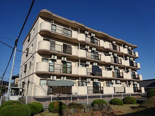 静岡県御殿場市板妻 4階建