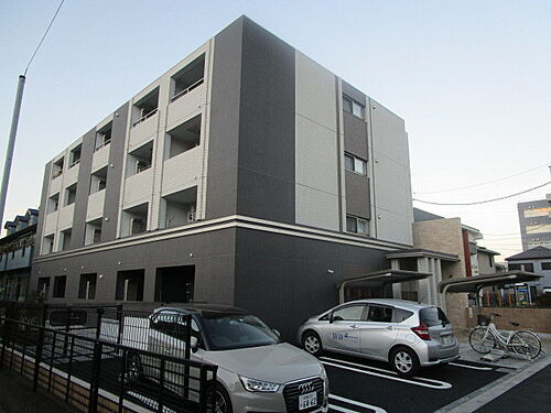 神奈川県座間市相武台２丁目 4階建 築4年9ヶ月