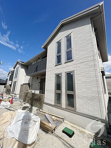 兵庫県尼崎市善法寺 築2年3ヶ月 2階建