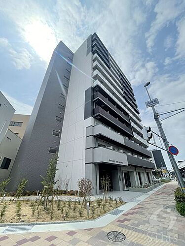 兵庫県神戸市兵庫区浜崎通 12階建