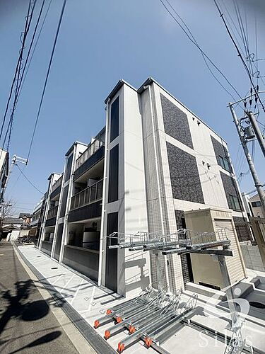 大阪府大阪市生野区桃谷３丁目 3階建 