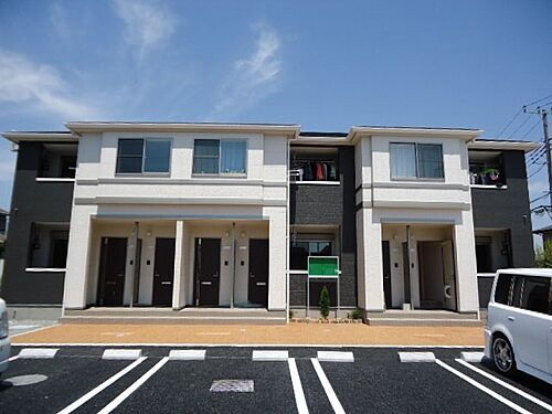静岡県御殿場市西田中 2階建