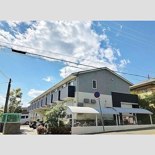 兵庫県伊丹市西野１丁目 2階建