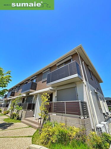 和歌山県和歌山市内原 2階建