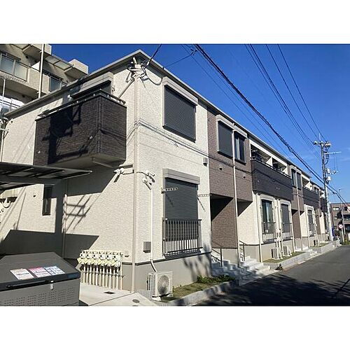 神奈川県横浜市青葉区荏田西３丁目 2階建