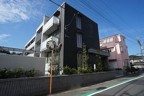 グランフェルス神崎 3階建