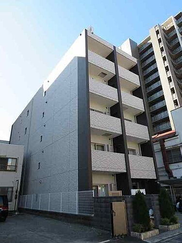 東京都八王子市八幡町 5階建
