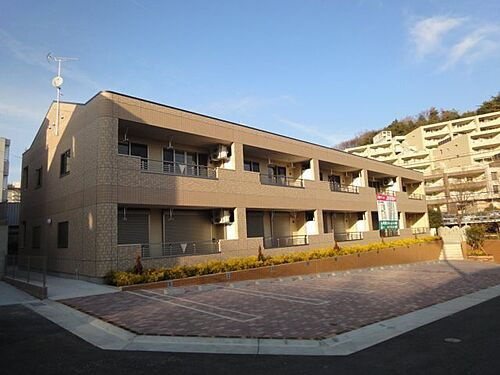 兵庫県宝塚市中筋山手４丁目 2階建