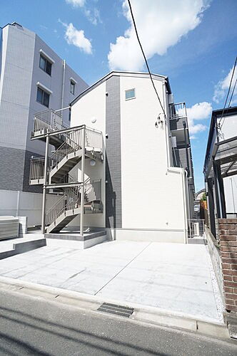 千葉県市川市福栄１丁目 3階建