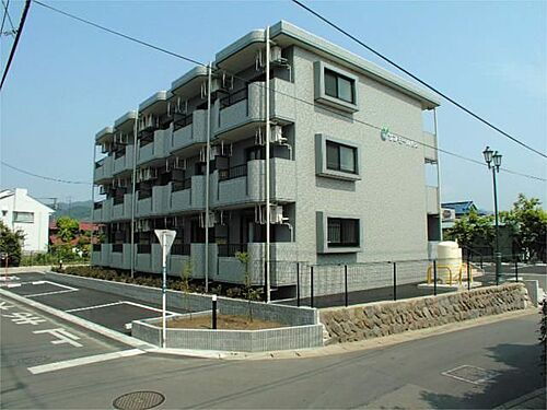 神奈川県秦野市鶴巻南３丁目 3階建 築20年1ヶ月