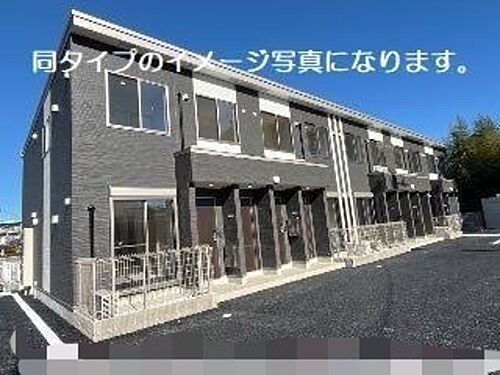静岡県駿東郡小山町菅沼 2階建