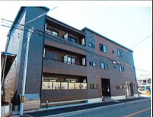大阪府守口市橋波西之町２丁目 3階建 築6年4ヶ月
