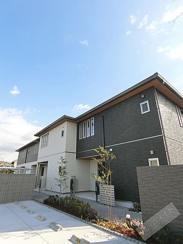 大阪府堺市西区津久野町２丁 賃貸アパート