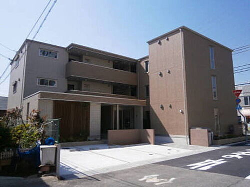 兵庫県尼崎市七松町２丁目 3階建 築10年10ヶ月