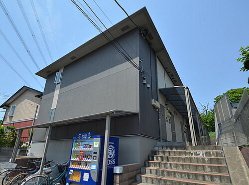 東京都多摩市愛宕４丁目 2階建 築19年4ヶ月