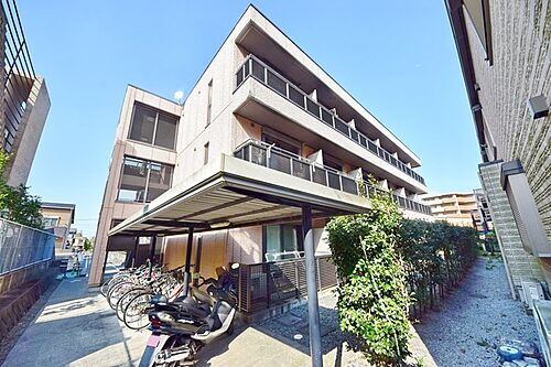 東京都八王子市南大沢２丁目 3階建 築20年4ヶ月