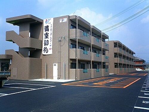 ｂａｒｏｎｅｓｓａ　Ｉ 3階建