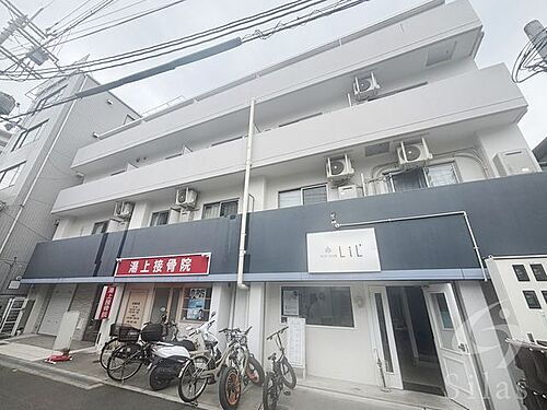 兵庫県川西市小花１丁目 4階建 築10年1ヶ月
