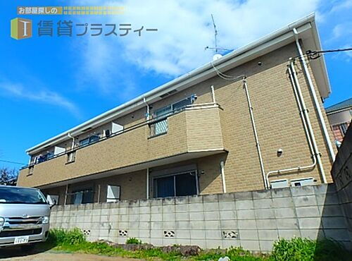 千葉県市川市八幡５丁目 2階建
