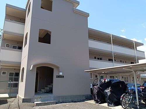 神奈川県伊勢原市高森７丁目 3階建 築37年5ヶ月