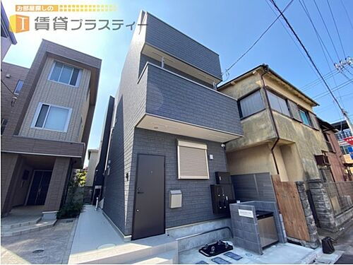 千葉県市川市市川１丁目 3階建 築2年5ヶ月