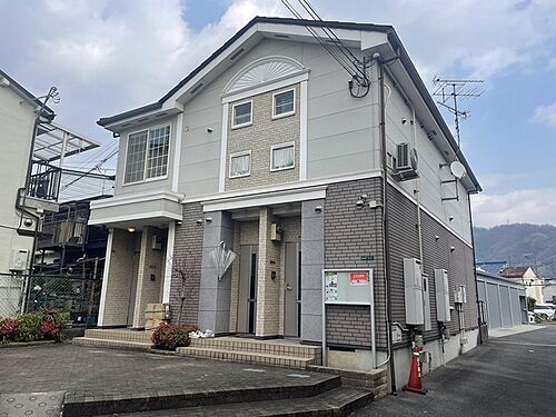 大阪府大東市南津の辺町 2階建 築20年10ヶ月