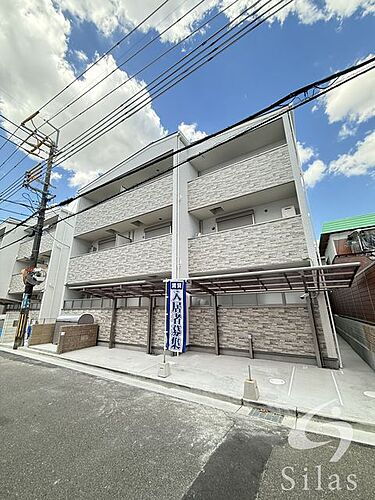 大阪府摂津市一津屋１丁目 3階建 