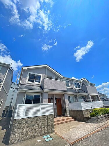 和歌山県和歌山市松島 2階建