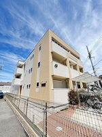 大阪府堺市北区金岡町 3階建 築8年1ヶ月