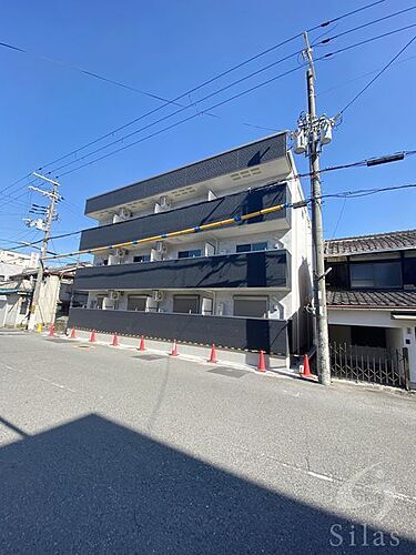 大阪府大阪市生野区勝山北２丁目 3階建
