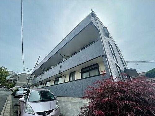 神奈川県川崎市宮前区馬絹１丁目 3階建 築28年5ヶ月