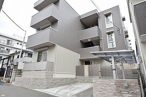 兵庫県神戸市中央区旗塚通２丁目 3階建 築8年10ヶ月
