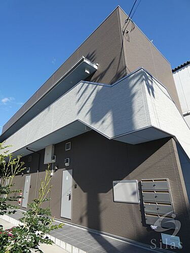 兵庫県尼崎市東本町４丁目 2階建 築8年7ヶ月