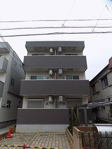 大阪府堺市西区鳳中町２丁 賃貸アパート